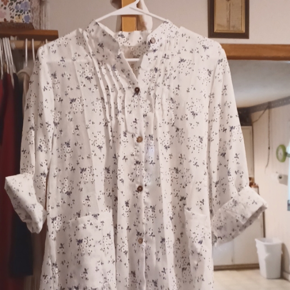 White shirt with blue flowers very light weight